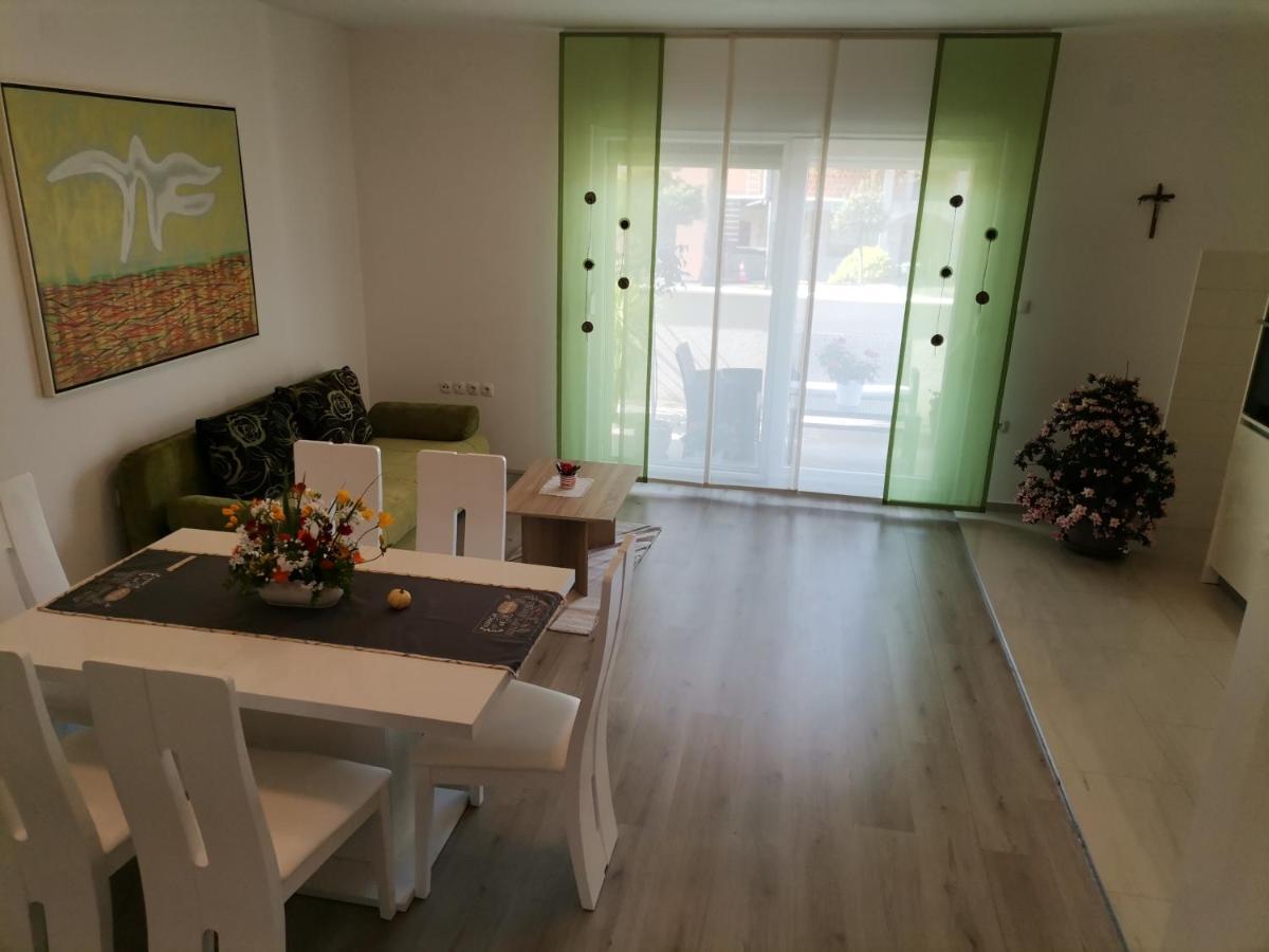 Apartment Drosanjica *
